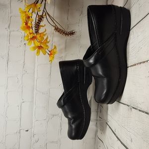 Dansko Black Leather Clogs Women's Size 39 US 8.5-9
